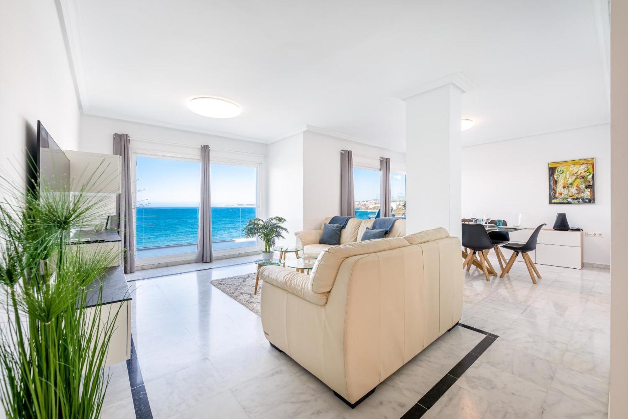 Keywise Beachhouse Oceanblue 베날마데나코스타 외부 사진